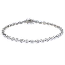 18ct gold diamond line bracelet