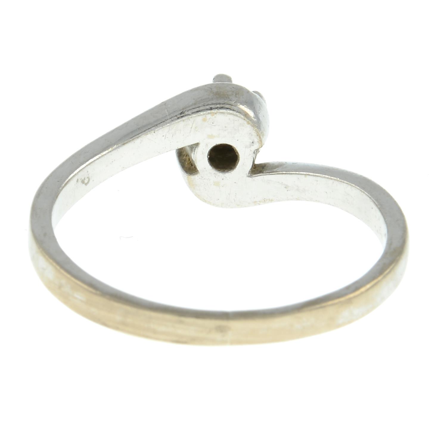 18ct gold diamond single-stone ring - Image 2 of 2