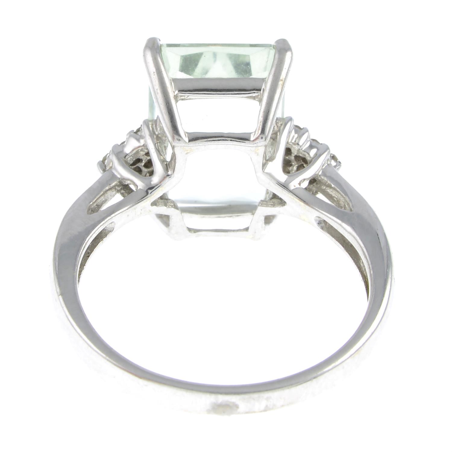 9ct gold prasiolite & diamond ring - Image 2 of 2