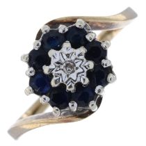 9ct gold sapphire & diamond cluster ring