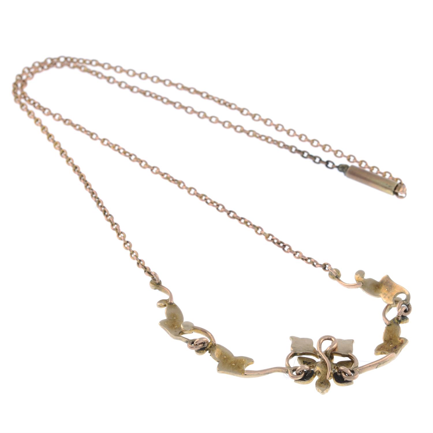 Victorian split pearl floral necklace - Image 2 of 2