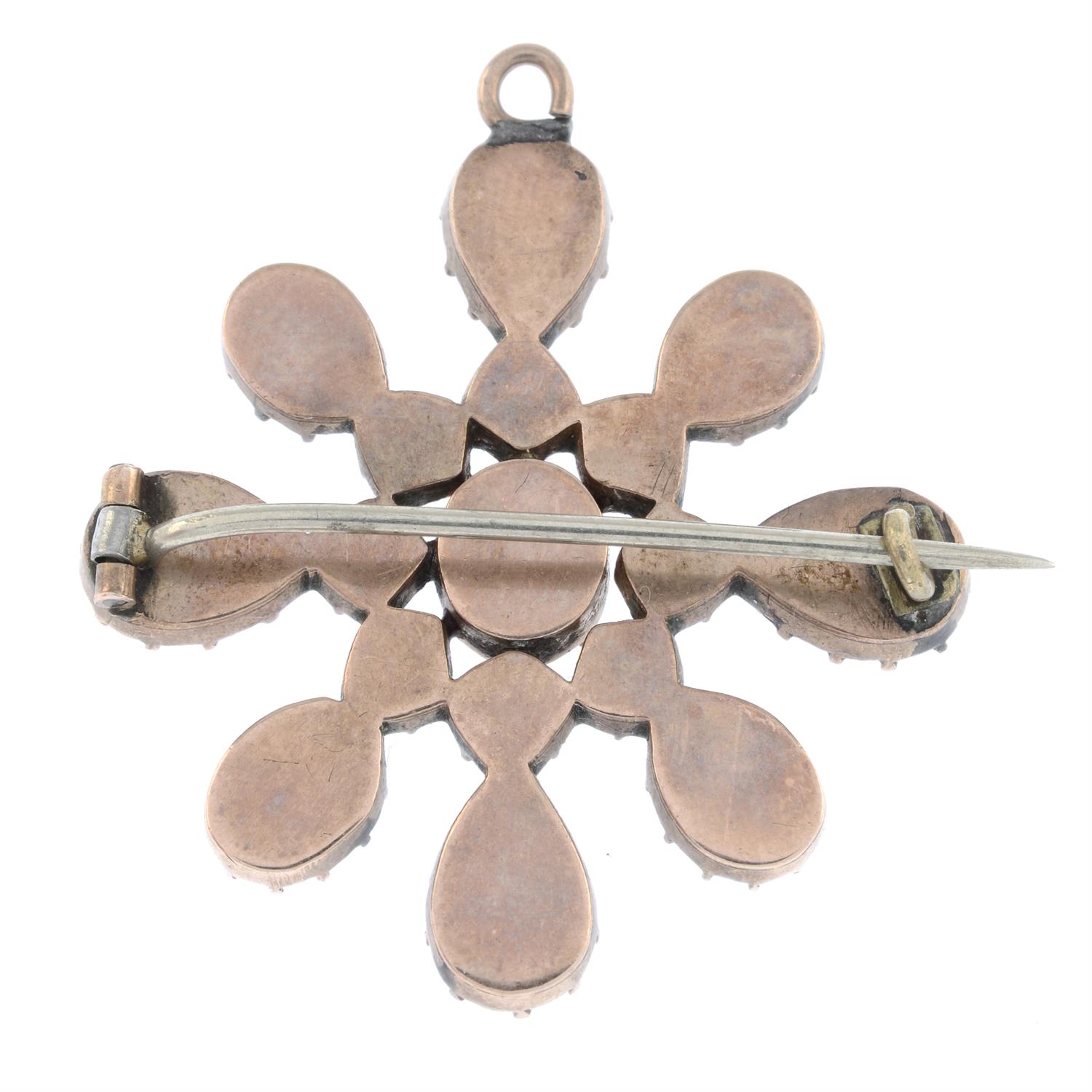 Victorian foil-back garnet brooch/pendant - Image 2 of 2