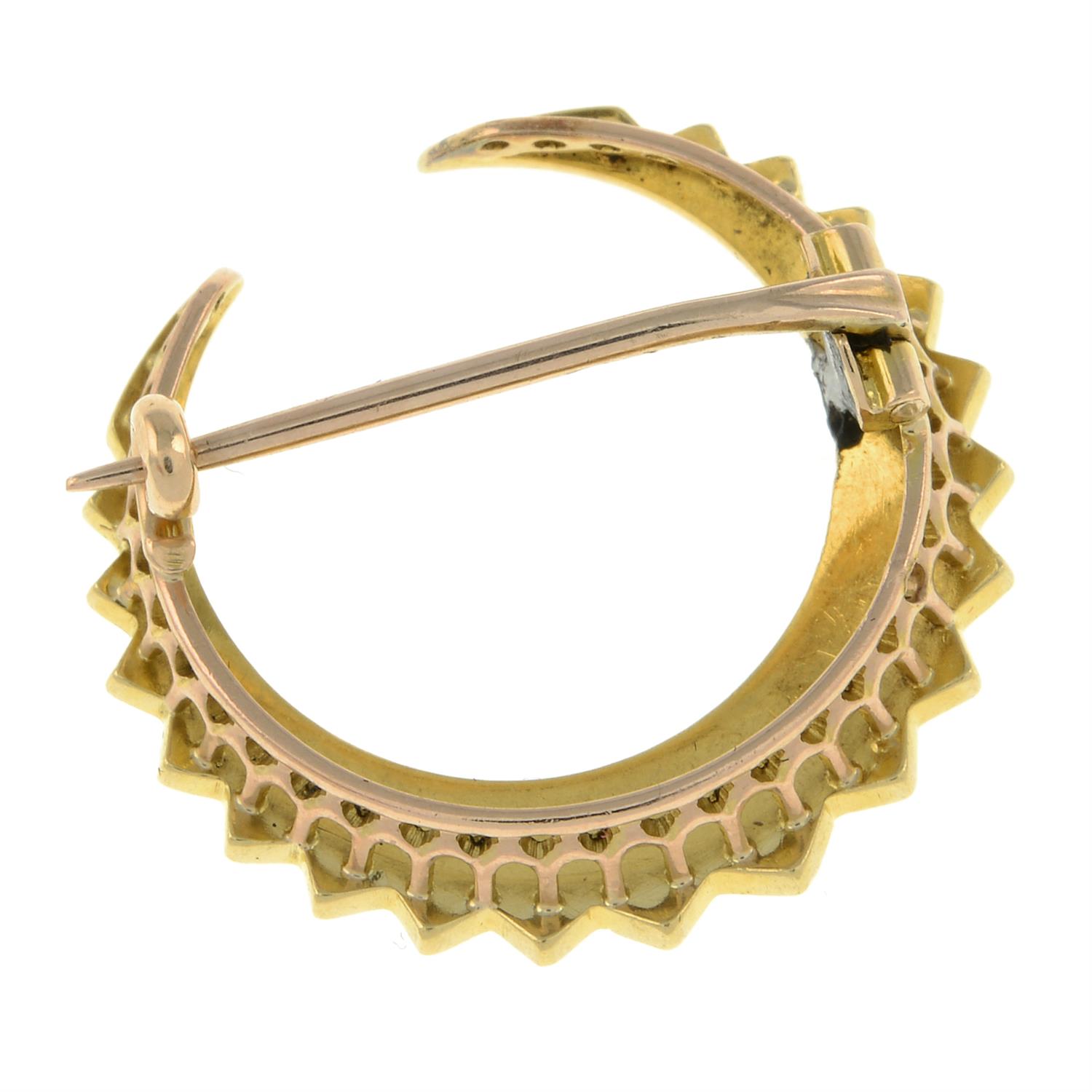 Split pearl crescent brooch - Image 2 of 2