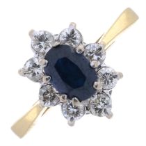 18ct gold sapphire & diamond cluster ring