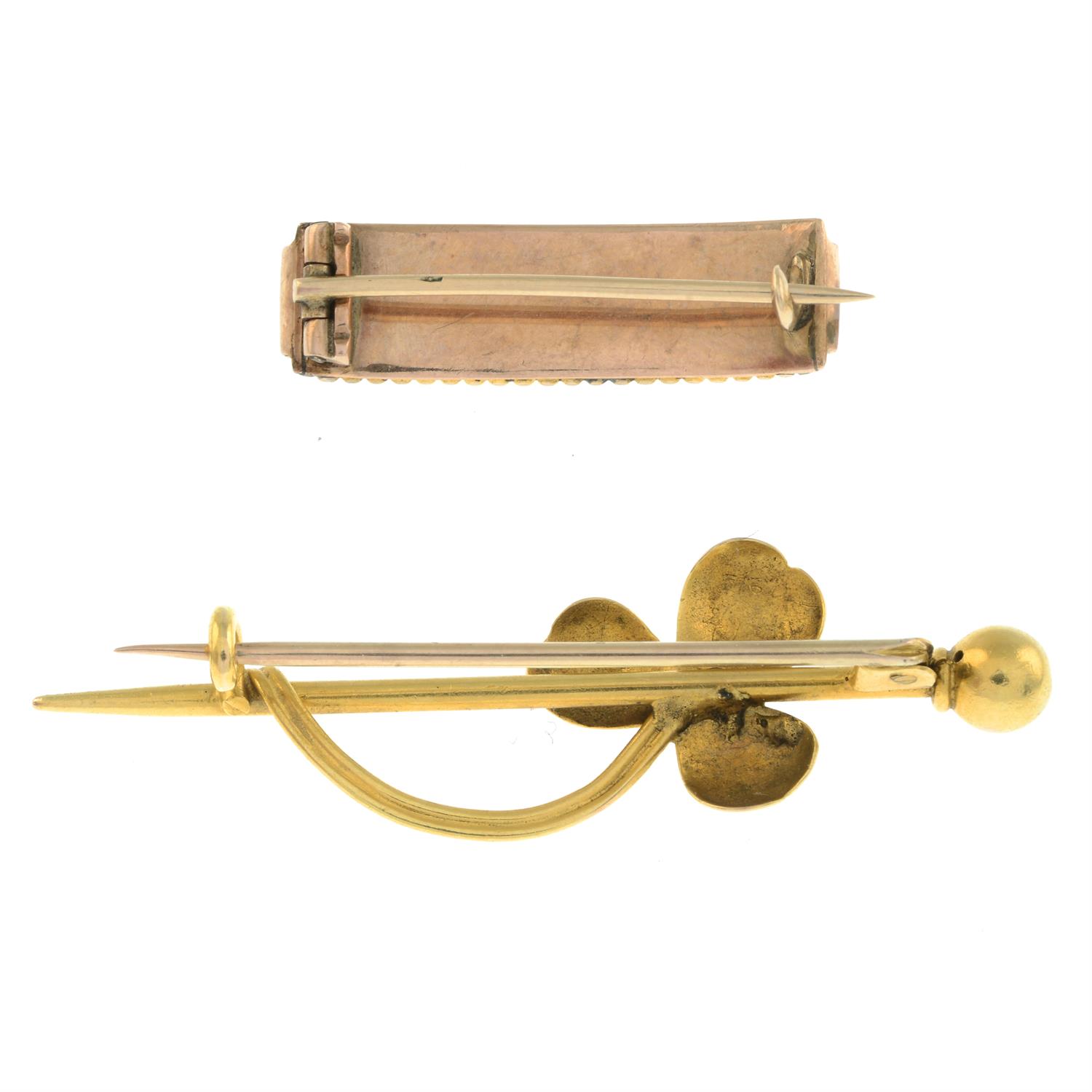 Two early 20th century gold brooches - Image 2 of 2