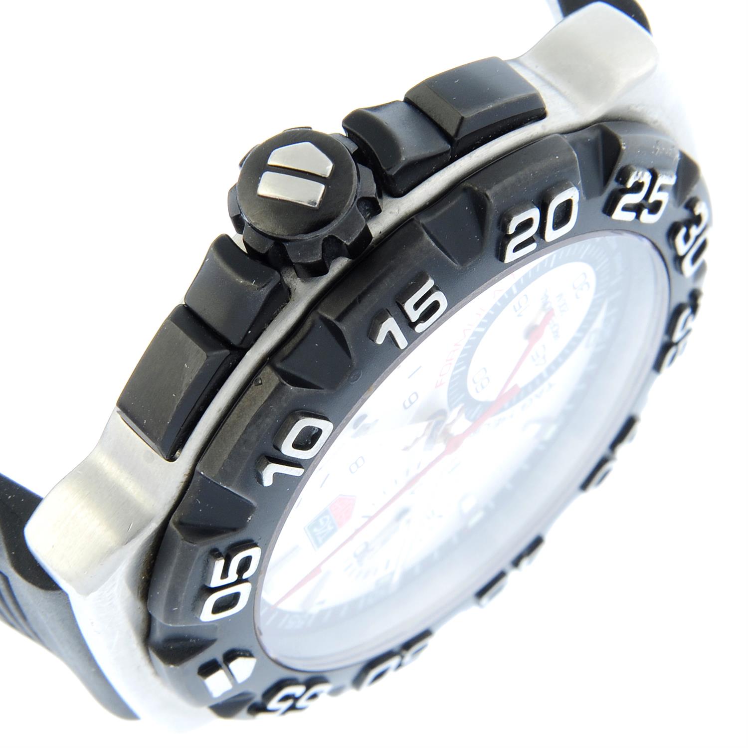 TAG Heuer - a Formula 1 chronograph watch, 41mm. - Bild 3 aus 6