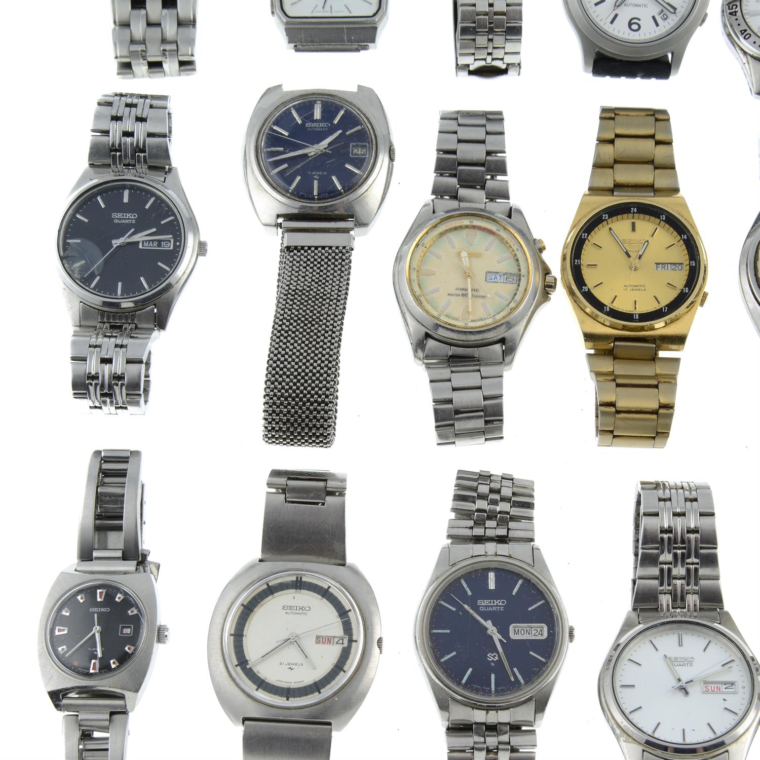 A group of twenty Seiko watches. - Image 4 of 5