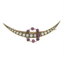 Late Victorian gem crescent brooch