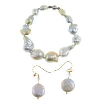 Cultured pearl bracelet & earrings