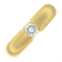 18ct gold diamond single-stone ring