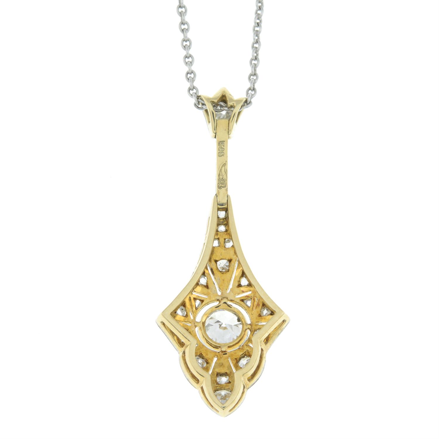 Diamond pendant, on chain - Image 4 of 6