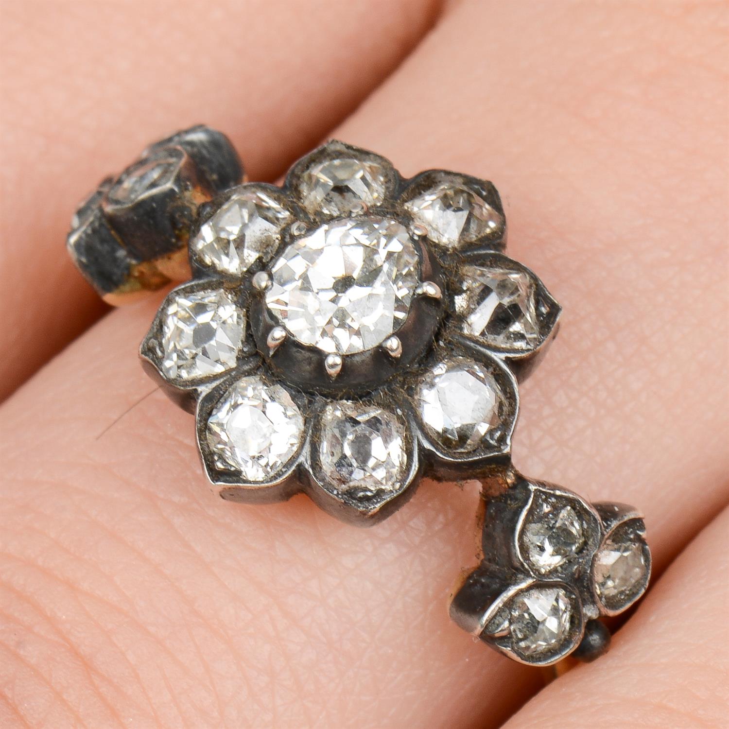 Old-cut diamond ring