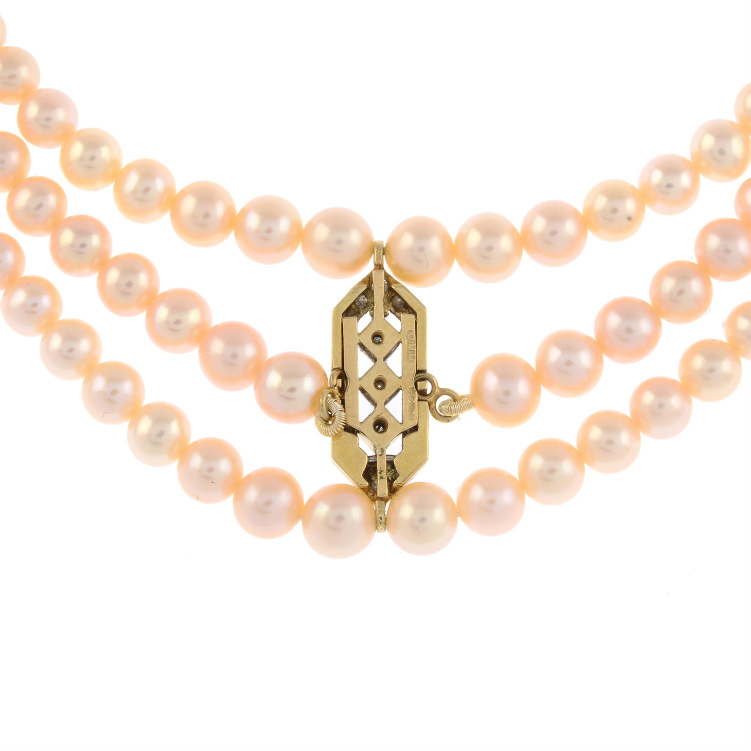 Graduated cultured pearl three-row necklace - Image 4 of 5