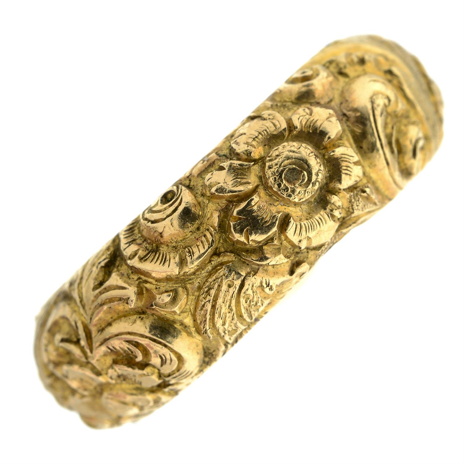 19th century gold floral band ring - Image 2 of 4