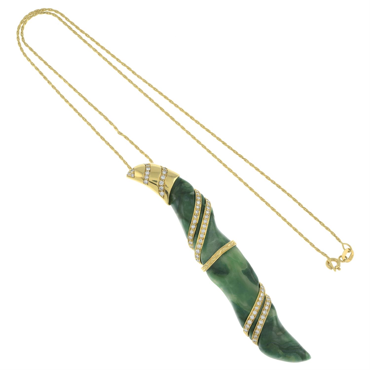 18ct gold diamond and green stone pendant, with chain - Image 4 of 5