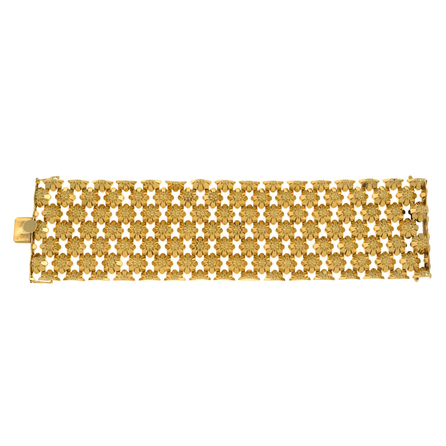 Mid 20th century 18ct gold bracelet - Image 2 of 4