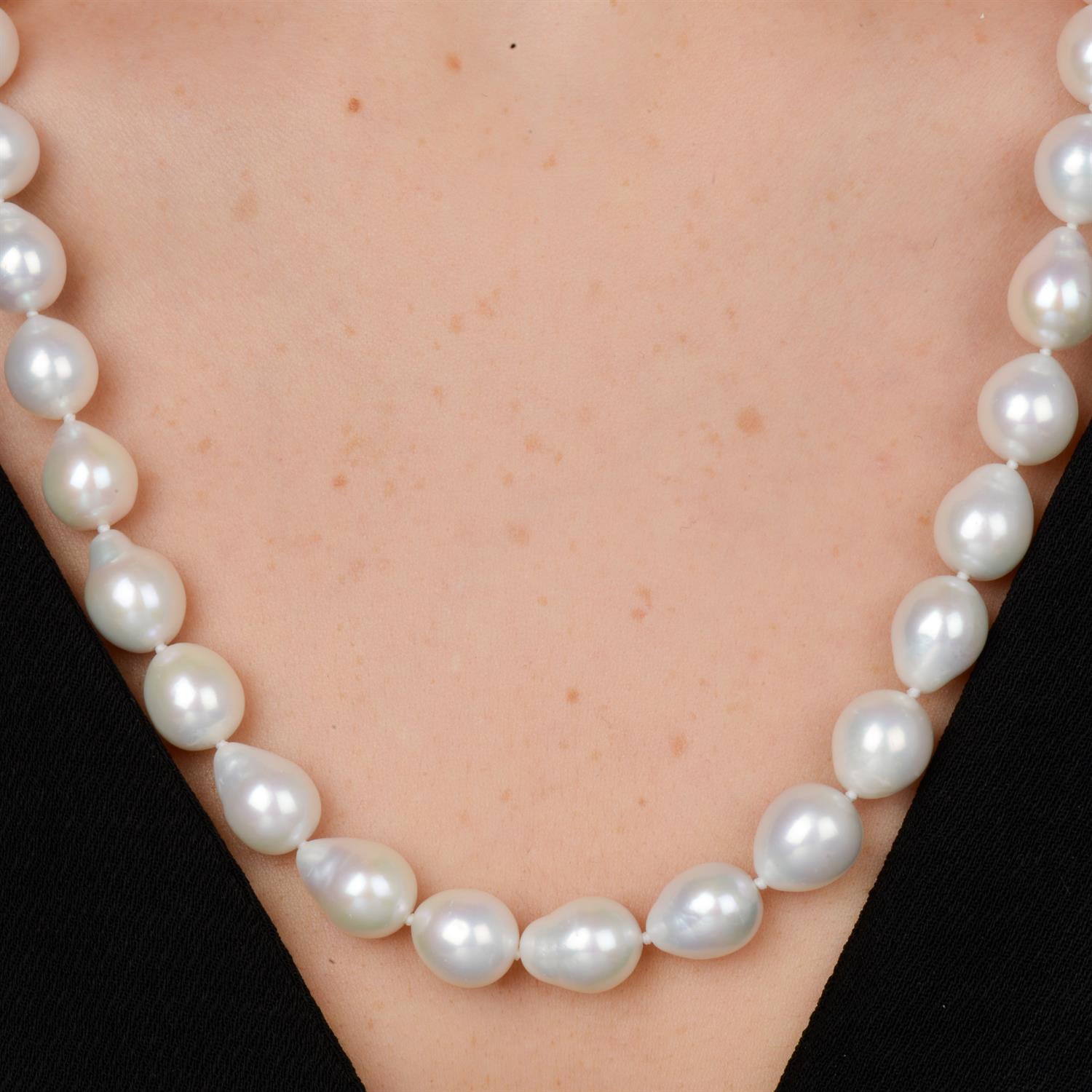 Cultured pearl and diamond necklace - Image 7 of 7