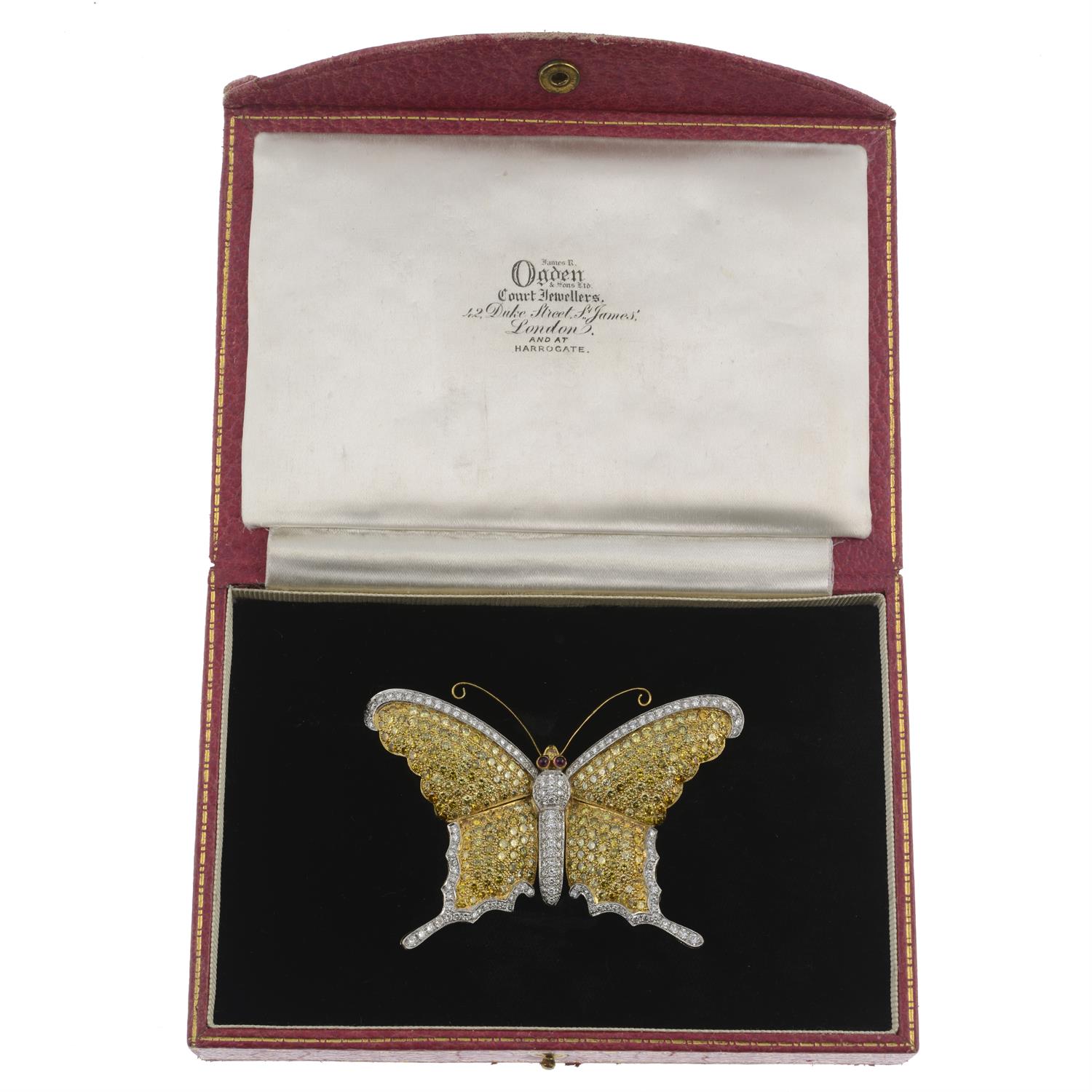 Diamond and 'yellow' diamond butterfly brooch - Image 4 of 6