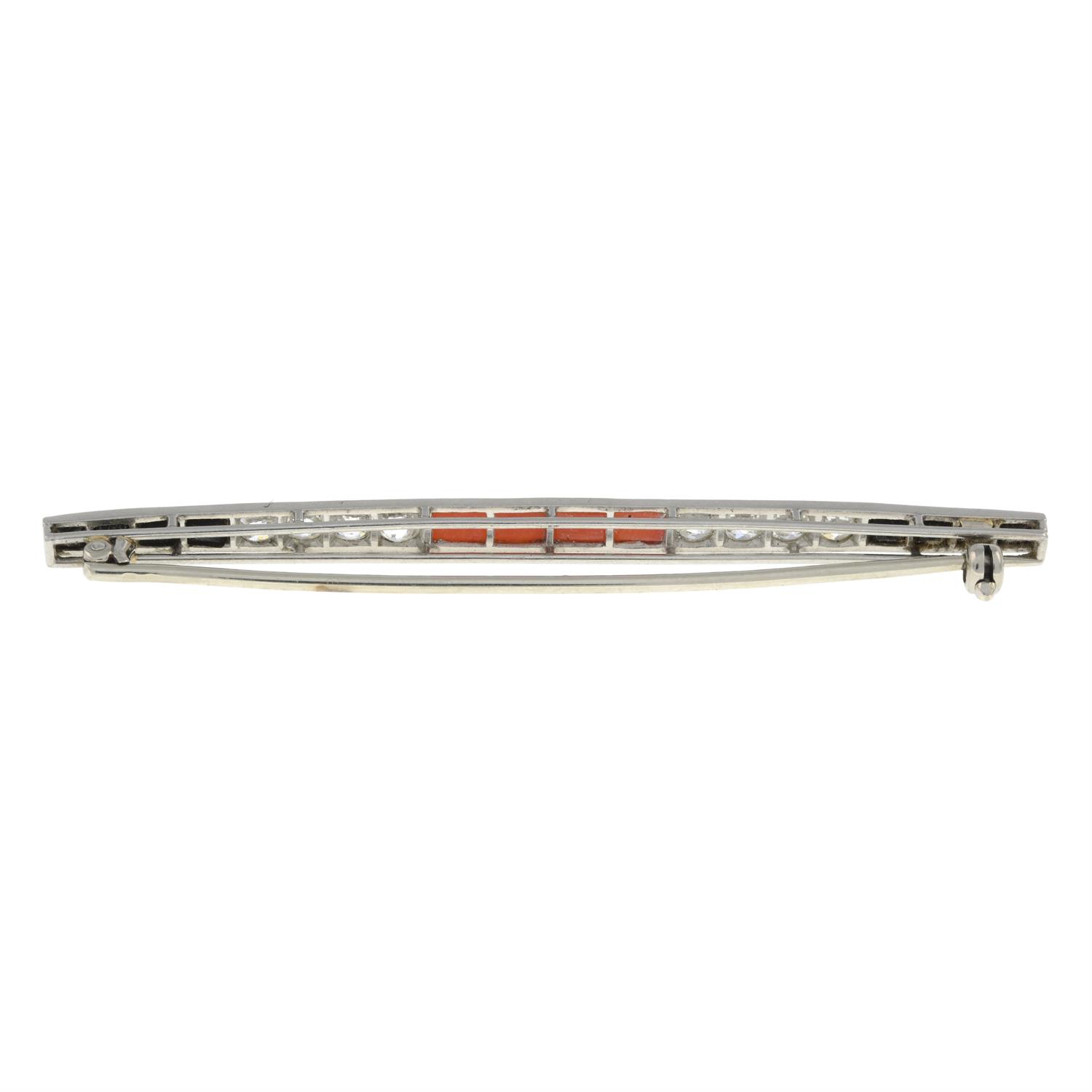 Art Deco platinum coral, diamond and onyx brooch - Image 3 of 4