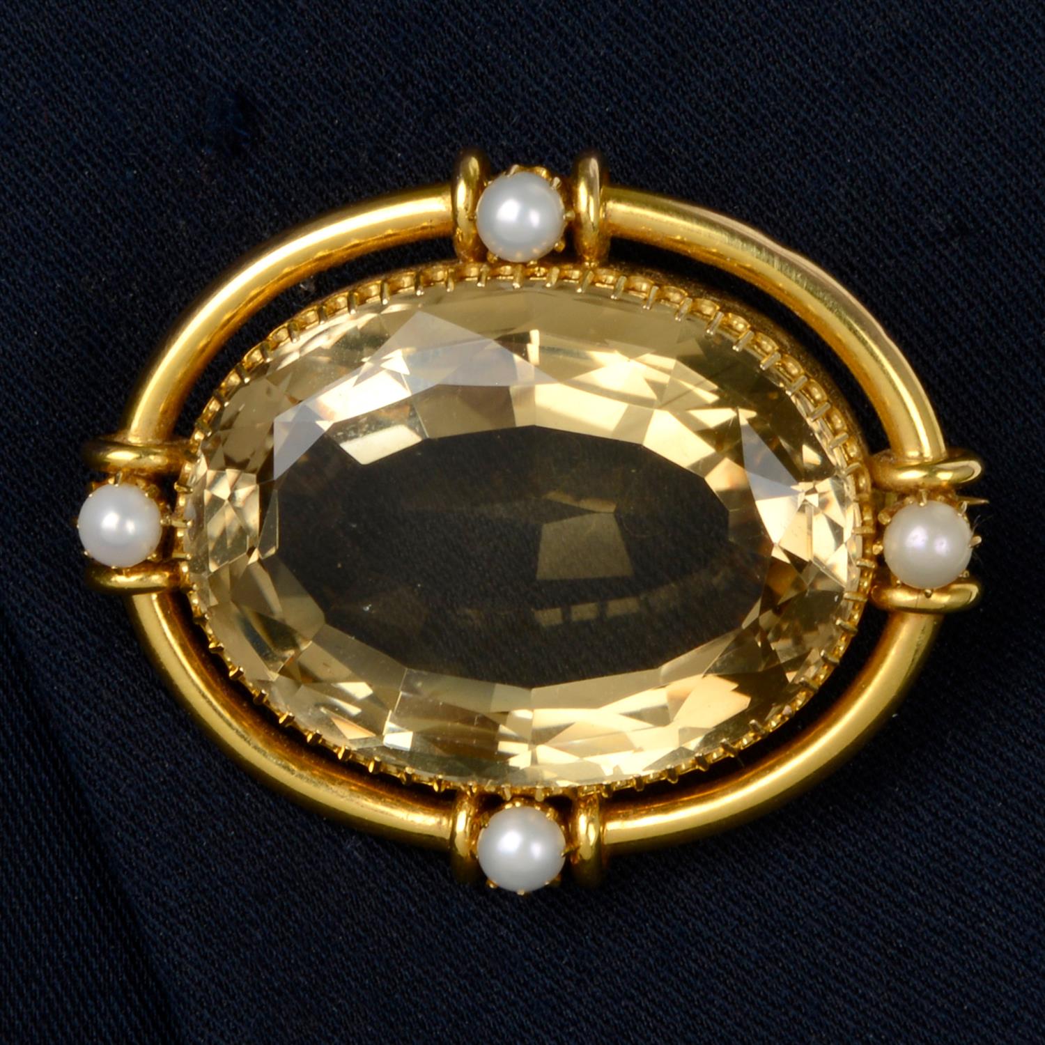 Late 19th century 18ct gold citrine and split pearl brooch
