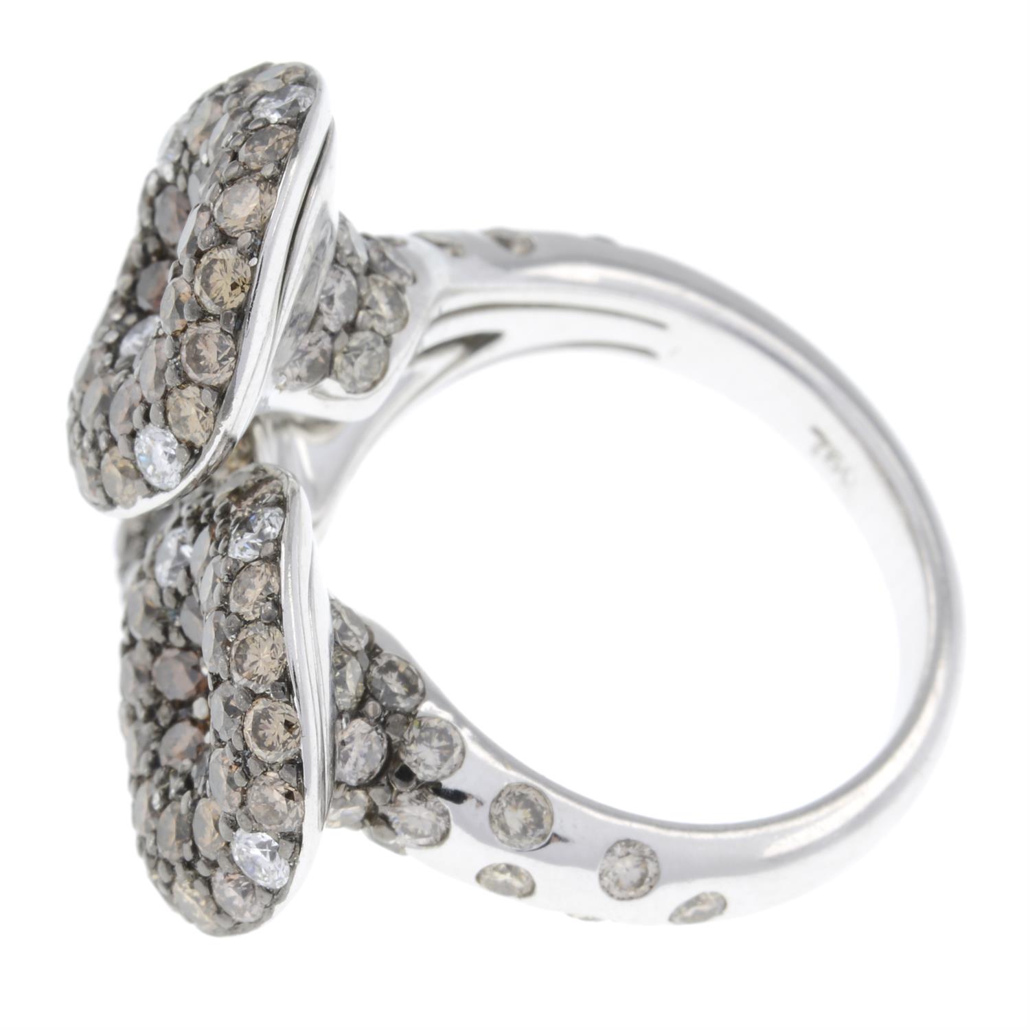 'brown' diamond and diamond dress ring - Image 5 of 8