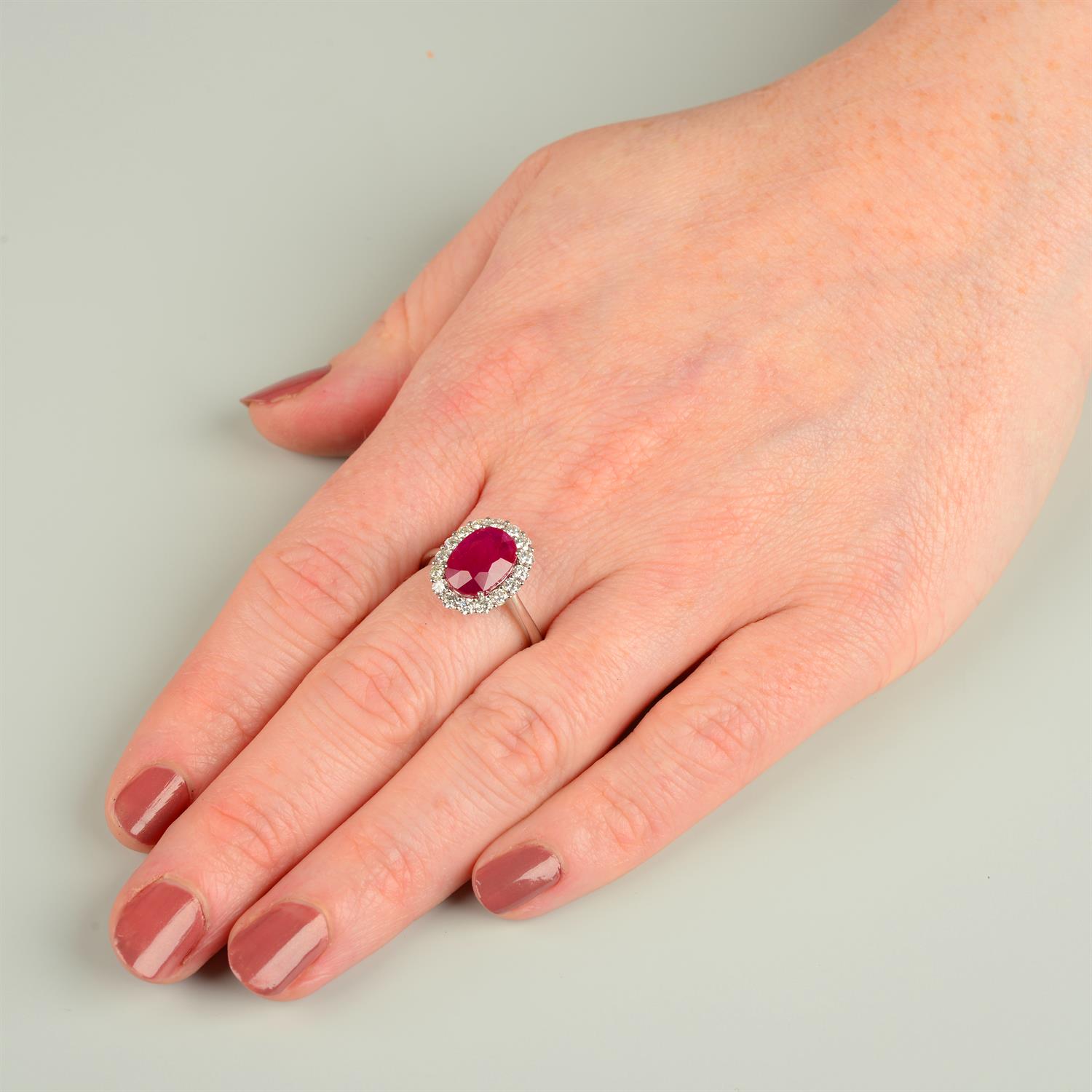 18ct gold Burmese ruby and diamond ring - Image 5 of 6