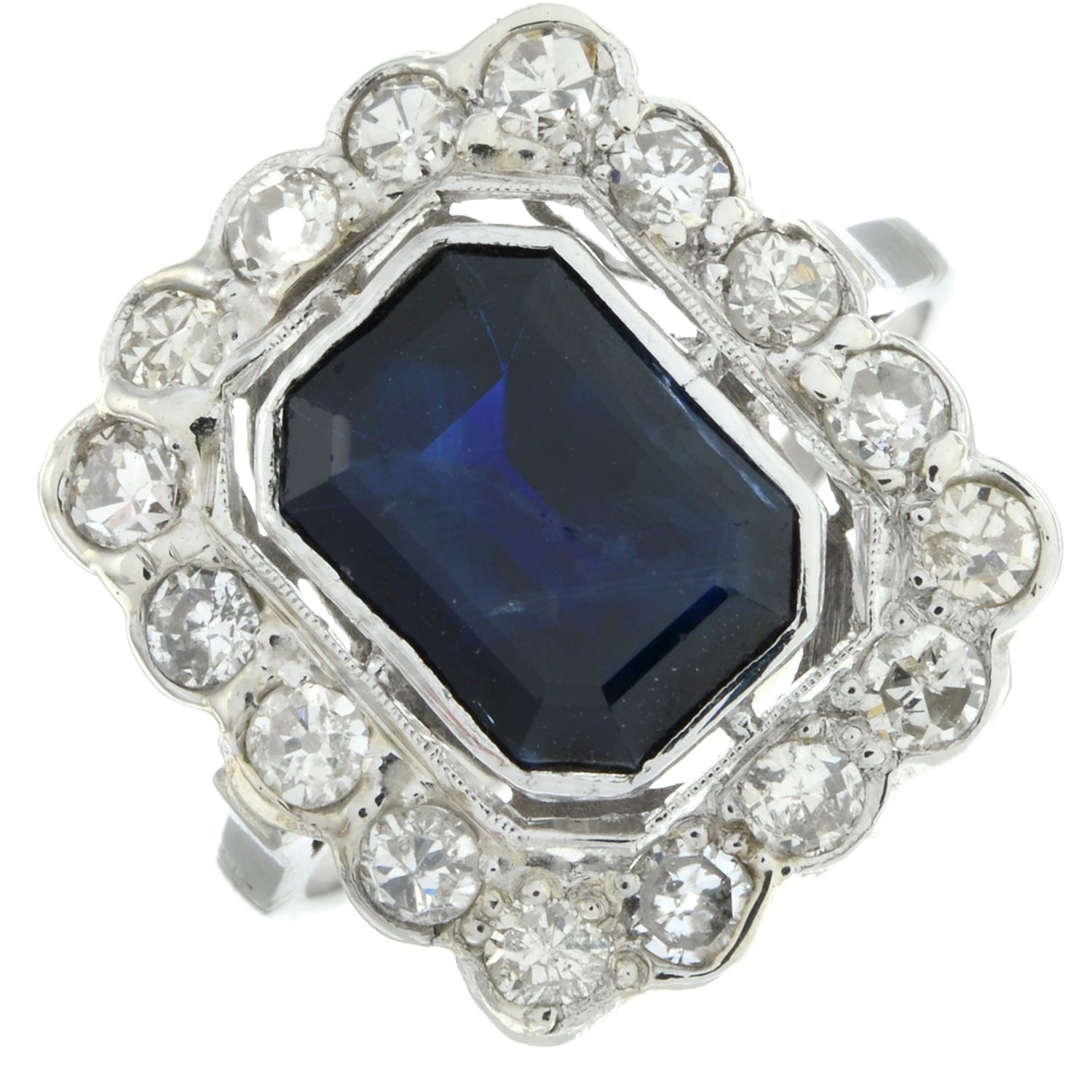 Sapphire and diamond cluster ring - Image 2 of 5