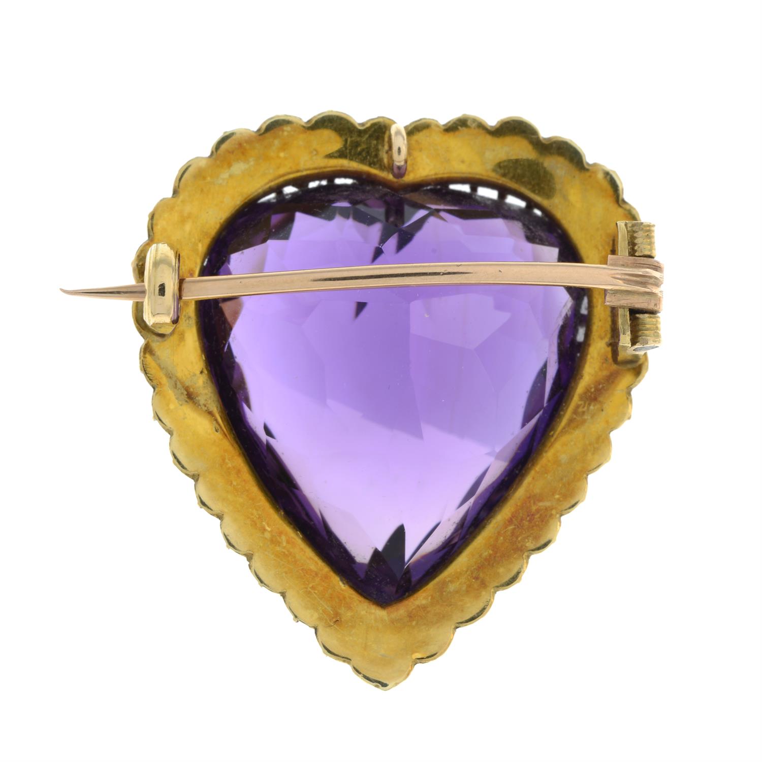 15ct gold amethyst and split pearl heart brooch - Image 3 of 6