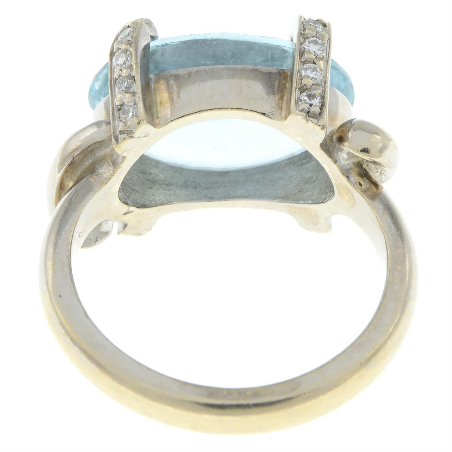 Aquamarine and diamond dress ring - Image 3 of 5