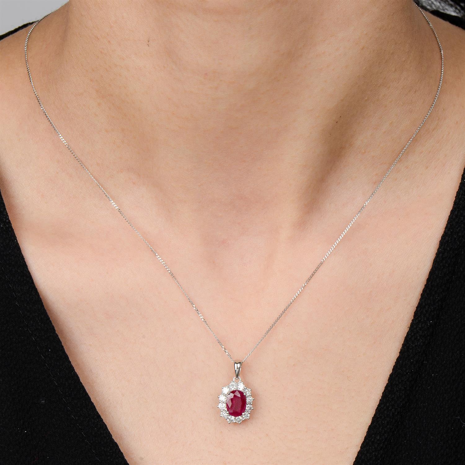 18ct gold ruby and diamond pendant, with chain - Image 5 of 5