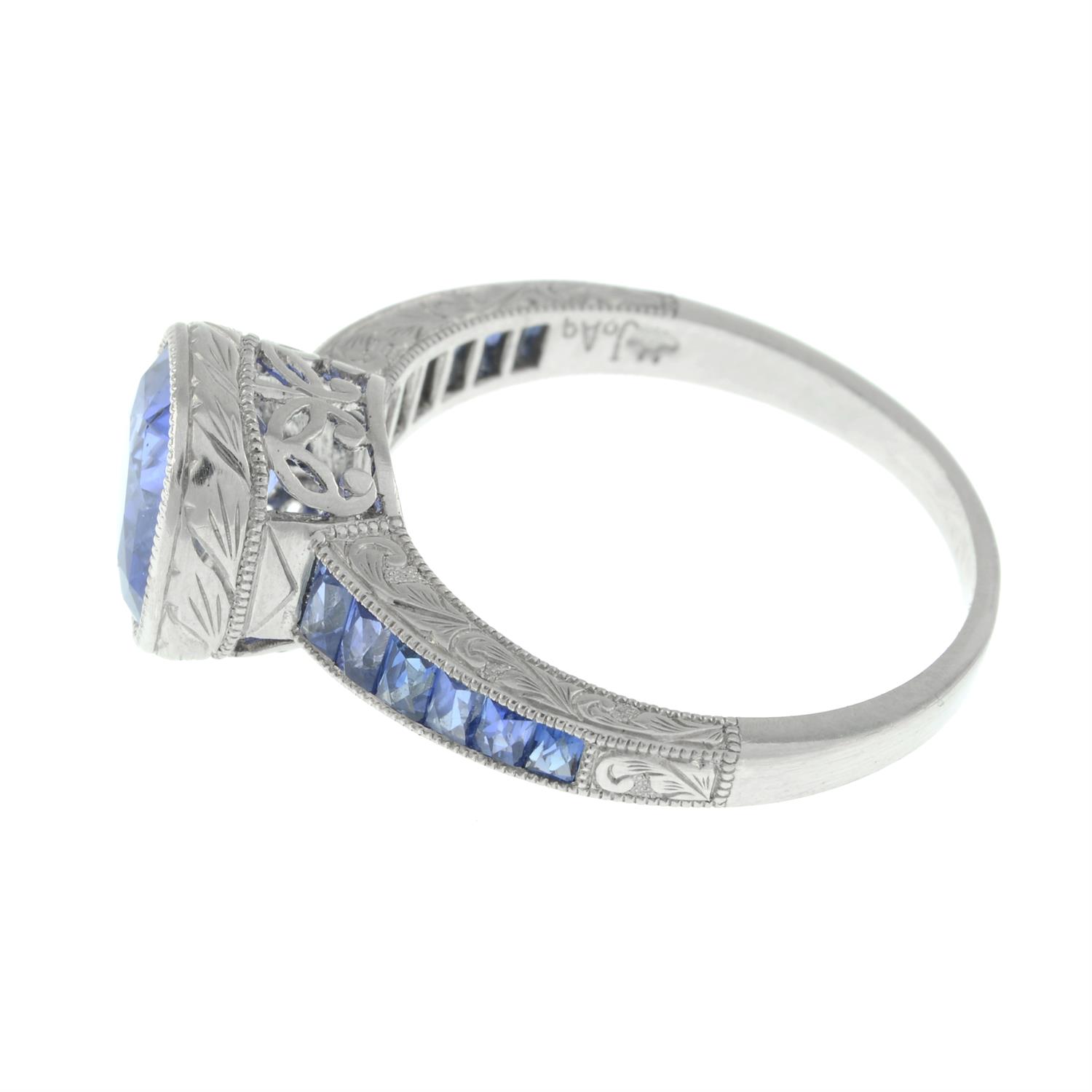 Sapphire ring, by JoAq - Image 5 of 7