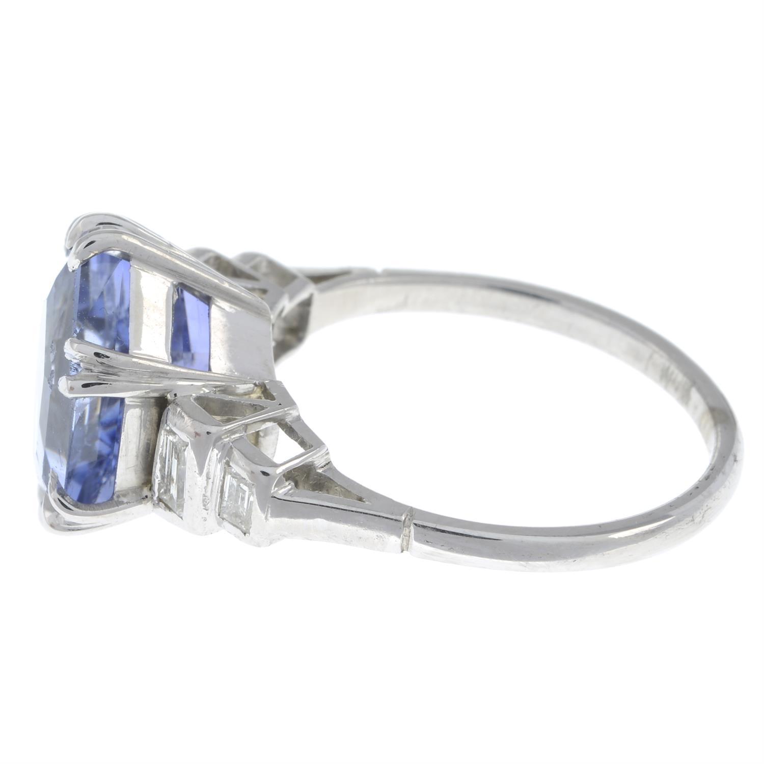 Sri Lankan sapphire and diamond ring - Image 4 of 4
