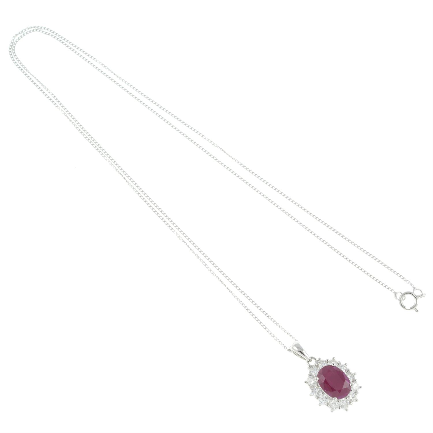 18ct gold ruby and diamond pendant, with chain - Image 4 of 5