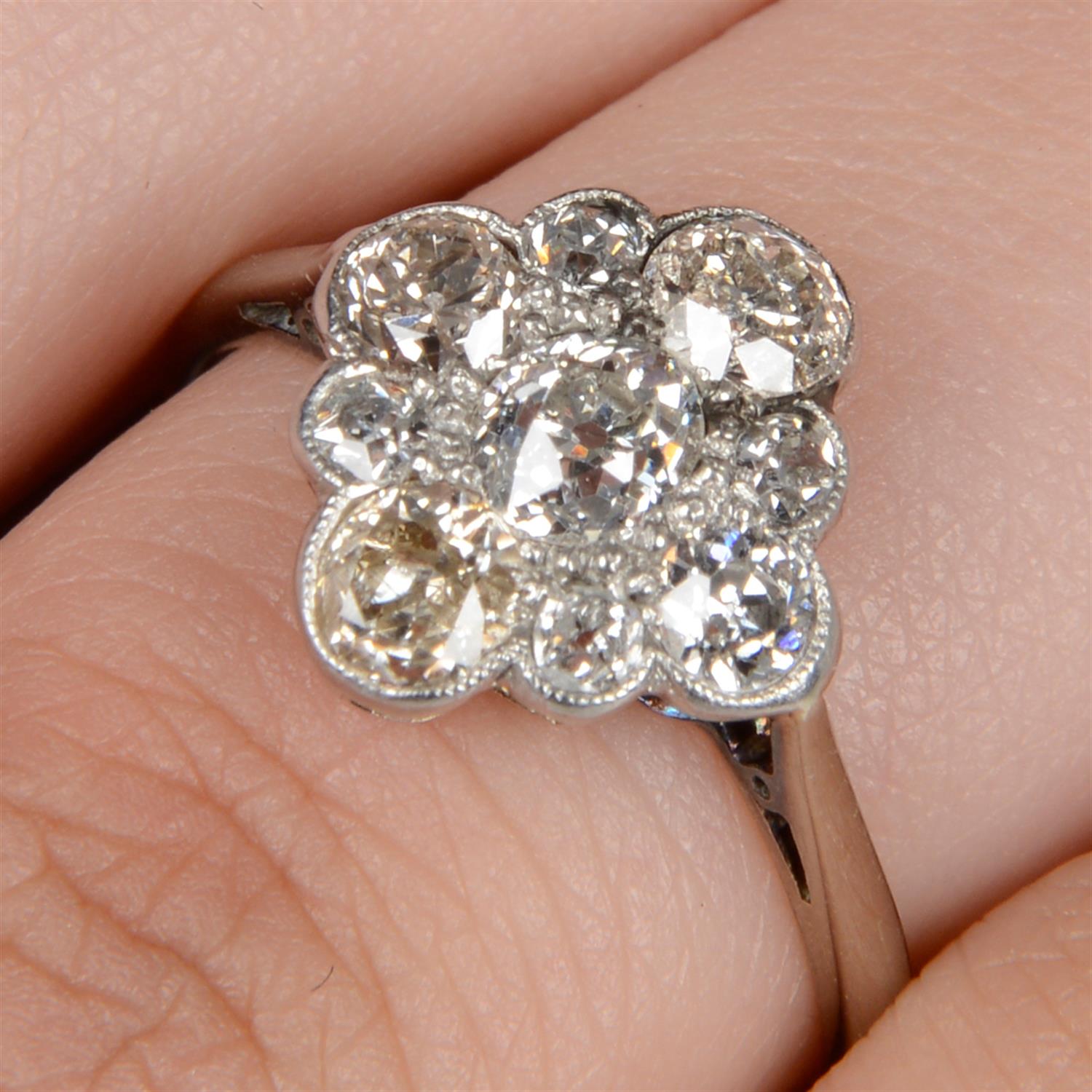 Early 20th century old-cut diamond cluster ring