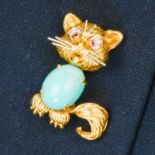18ct gold turquoise cat brooch, by Ben Rosenfeld