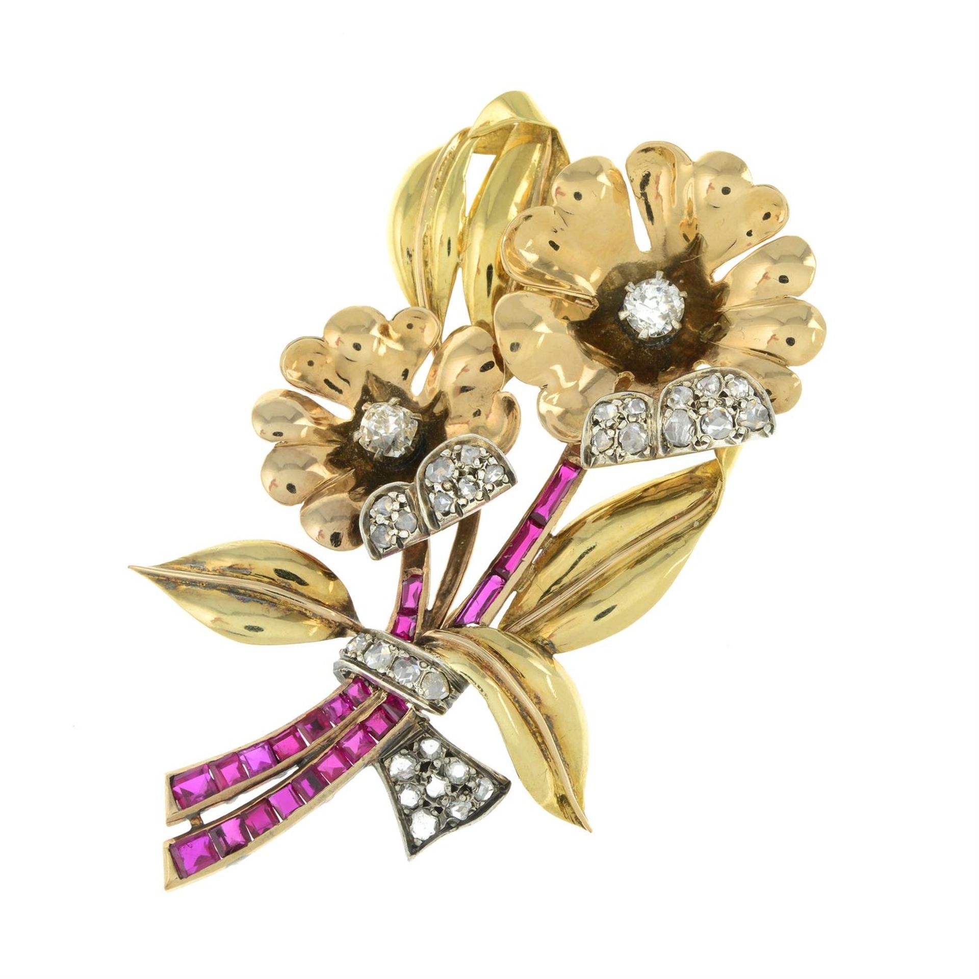 Retro gold, diamond and ruby flower brooch - Image 2 of 3