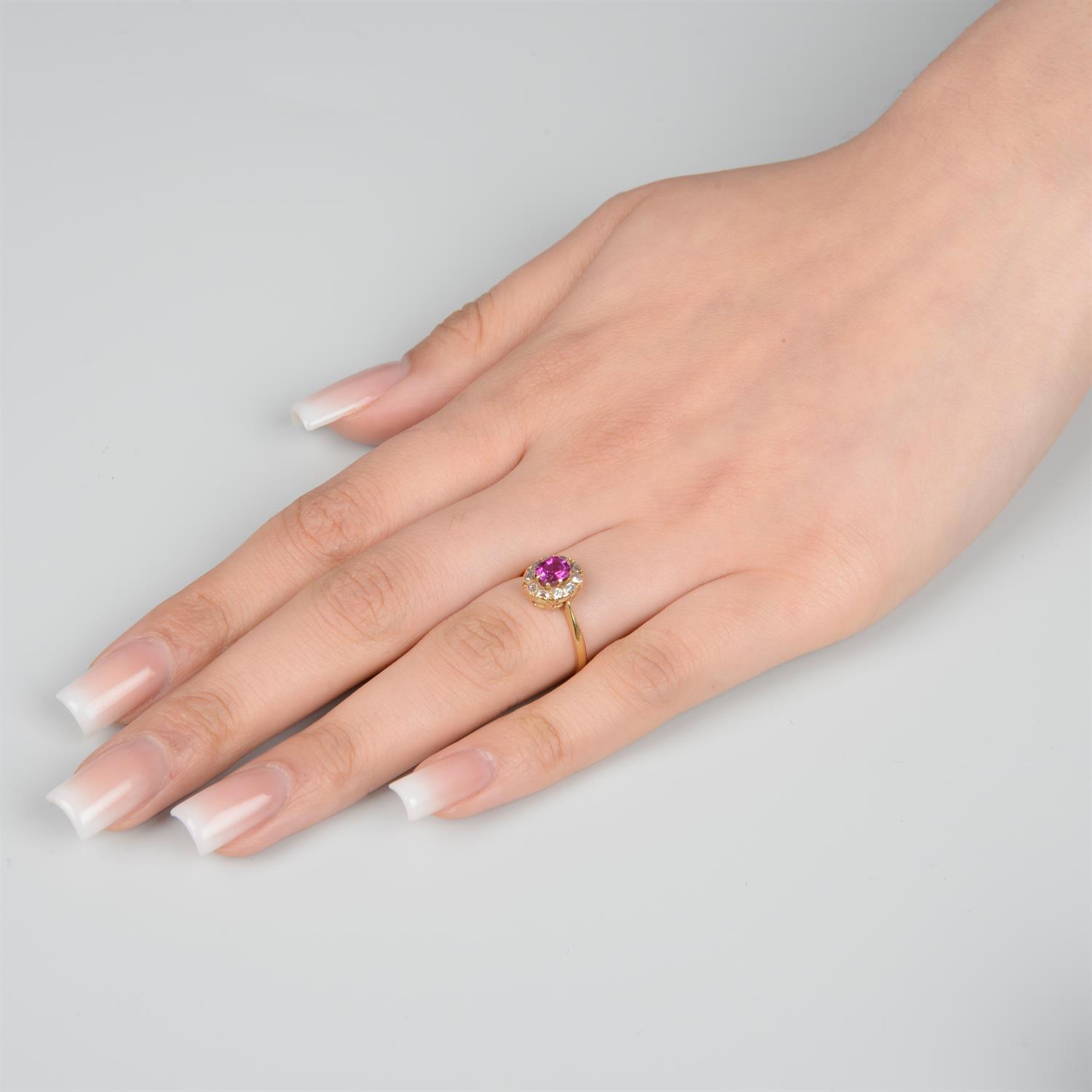 19th century gold Burmese pink sapphire and diamond ring - Image 5 of 5