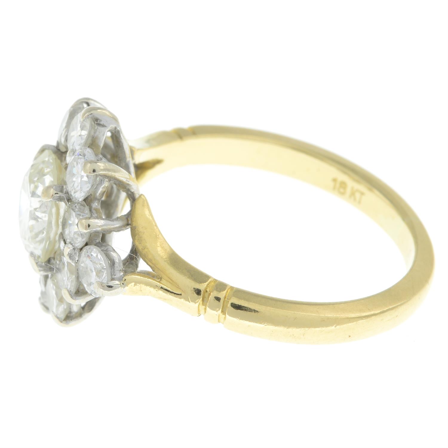 18ct gold diamond cluster ring - Bild 4 aus 5