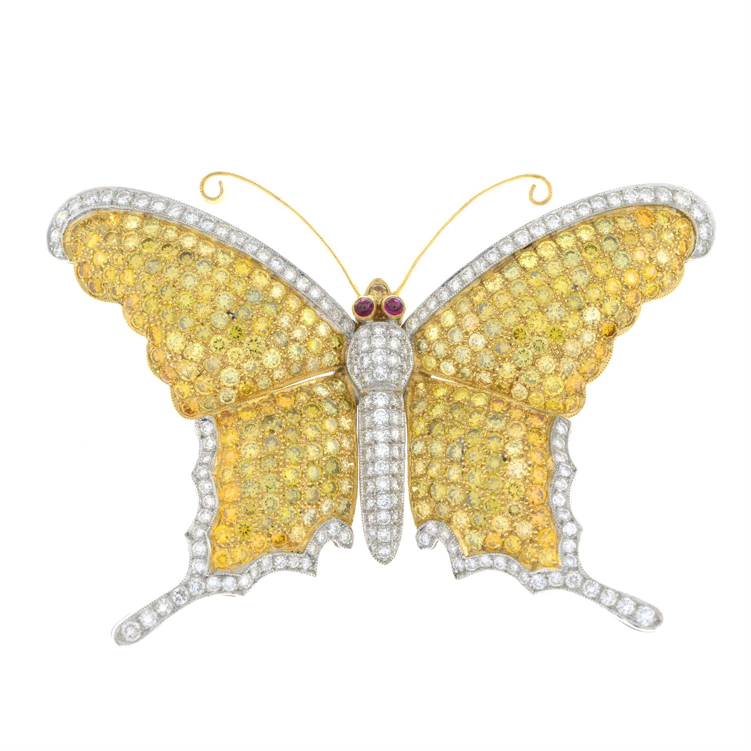 Diamond and 'yellow' diamond butterfly brooch - Image 2 of 6