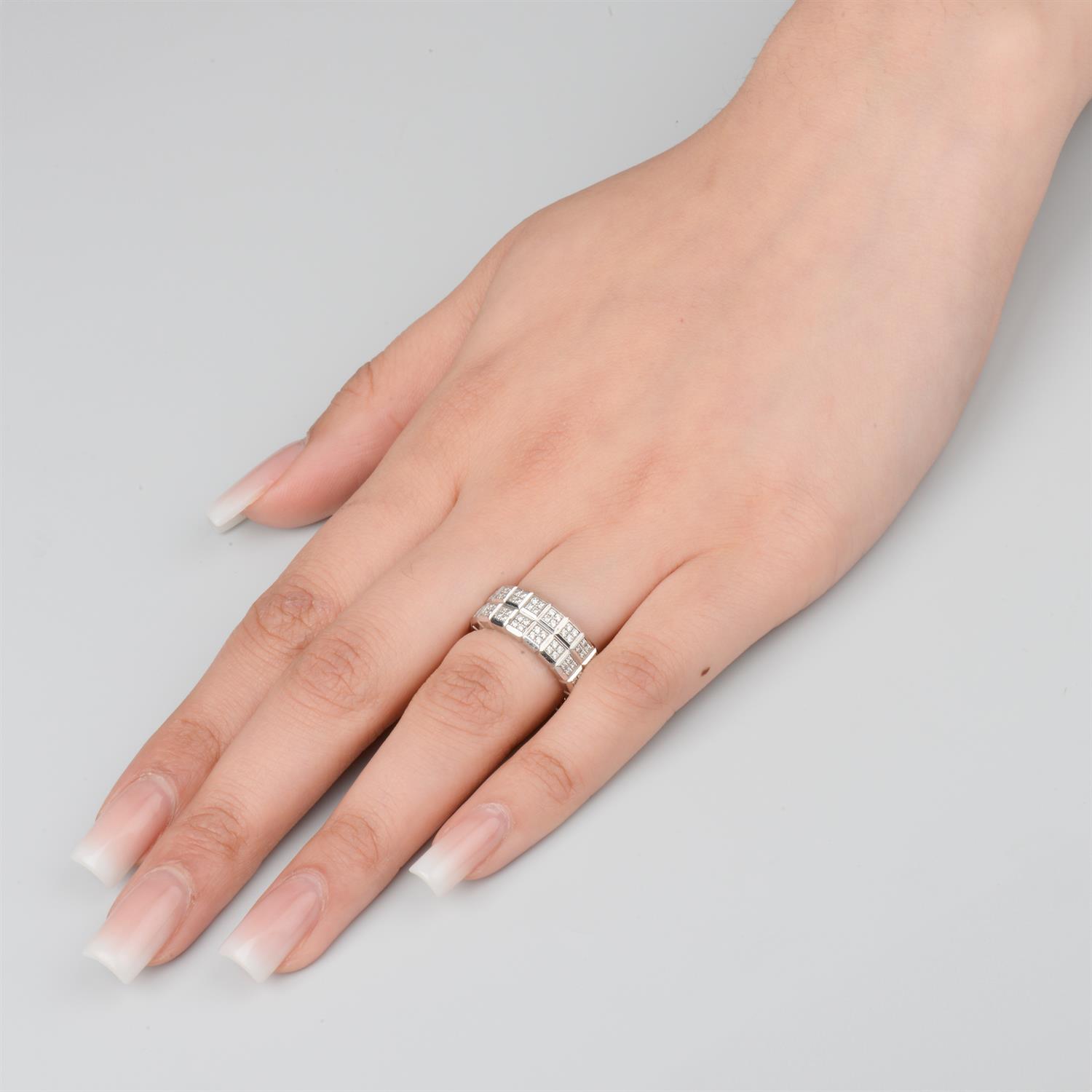 18ct gold diamond 'Ice Cube' ring, by Chopard - Image 5 of 5