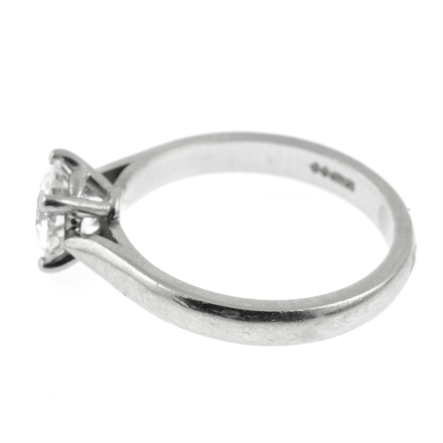 Platinum diamond single-stone ring - Image 4 of 7