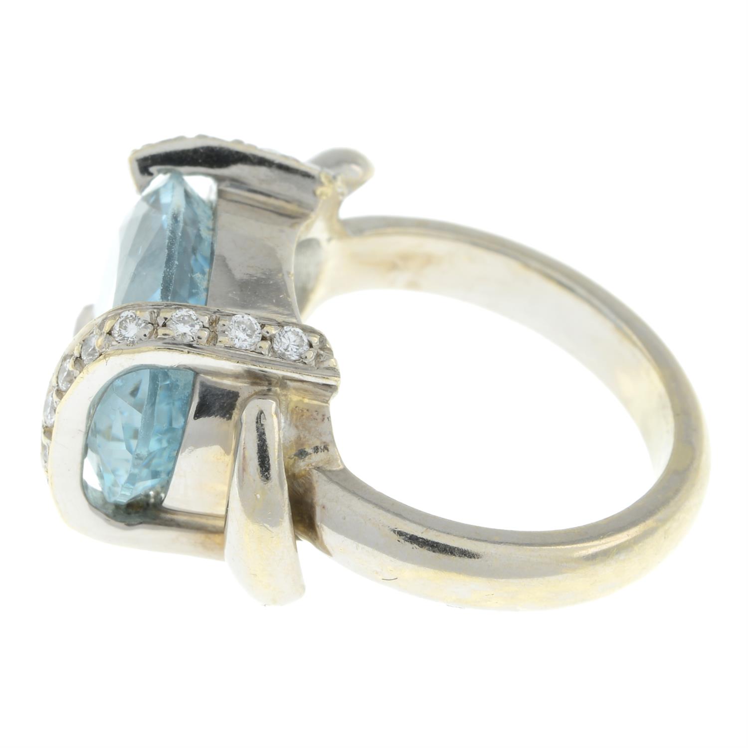 Aquamarine and diamond dress ring - Image 4 of 5