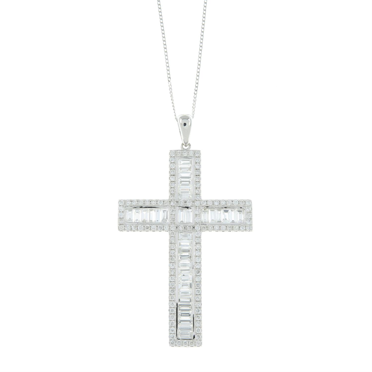 18ct gold diamond cross pendant, with chain - Image 2 of 6