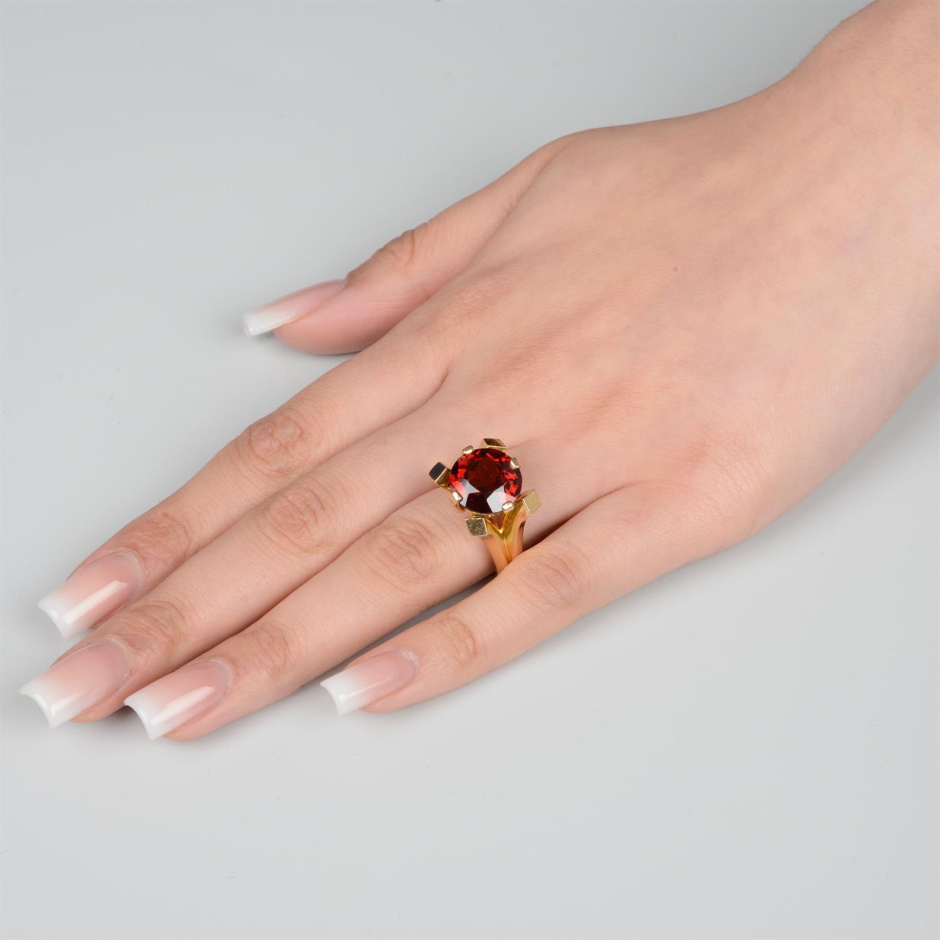 Mid 20th century 18ct gold citrine ring - Image 5 of 5