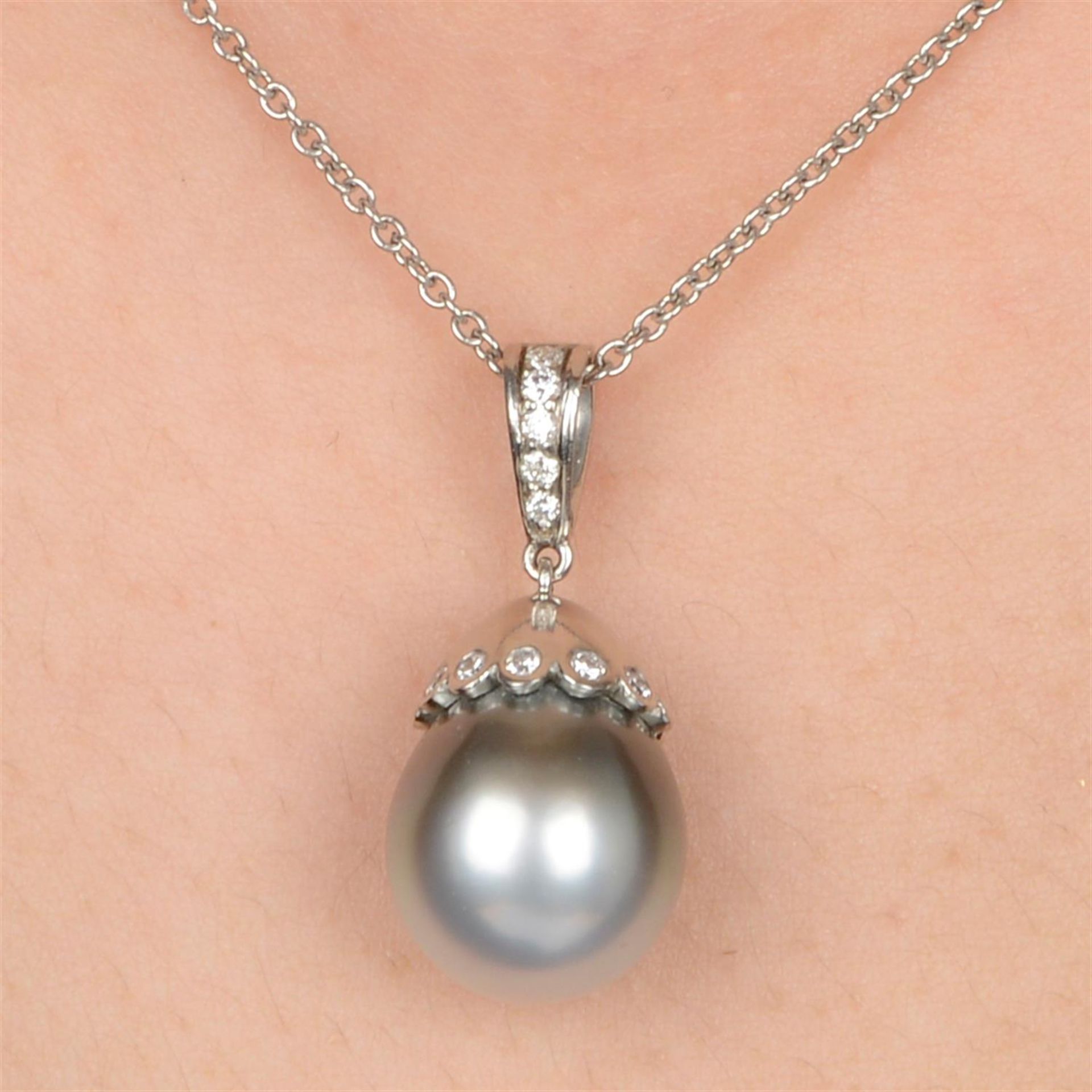 'Tahitian' cultured pearl and diamond pendant