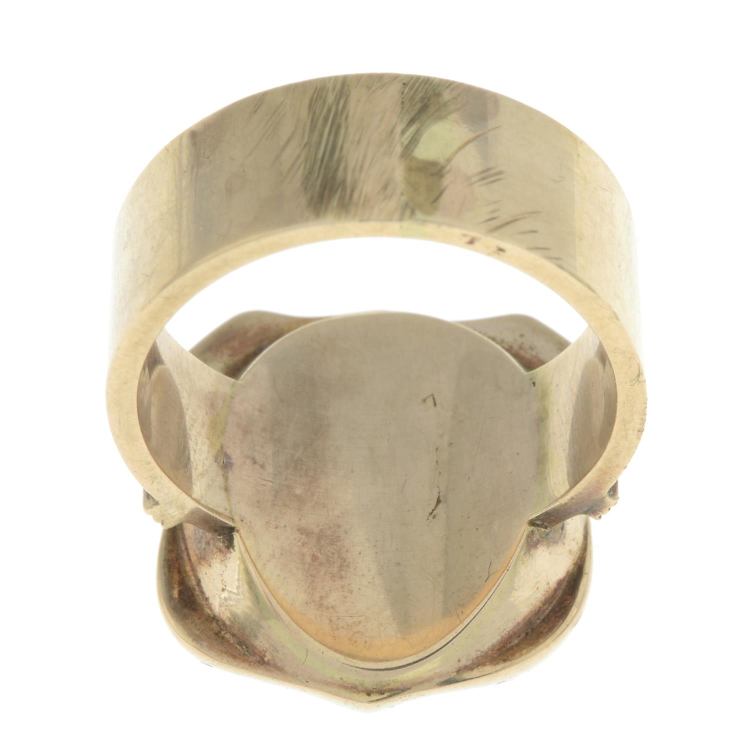 19th century 18ct gold gold-bearing-quartz signet ring - Image 3 of 5