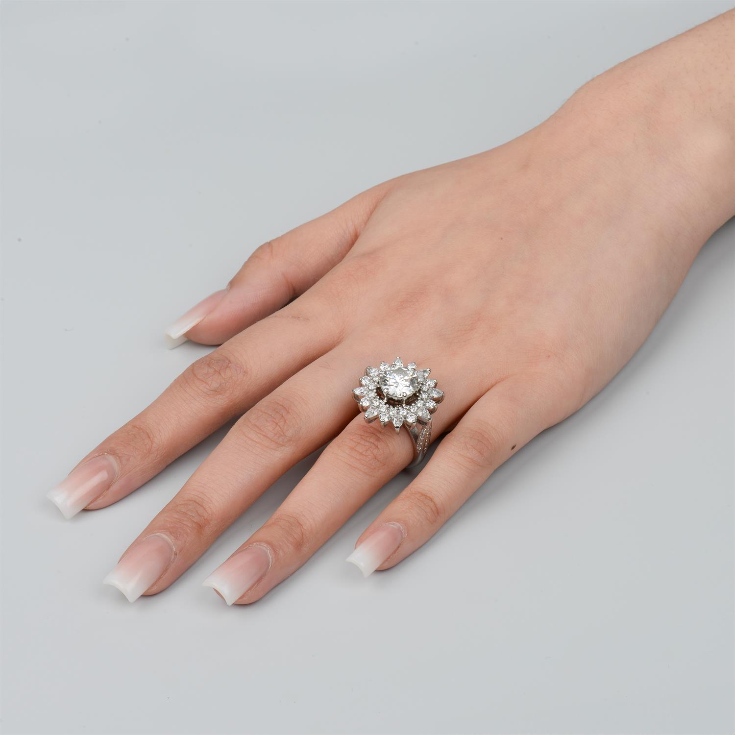 Platinum diamond floral dress ring - Image 6 of 6