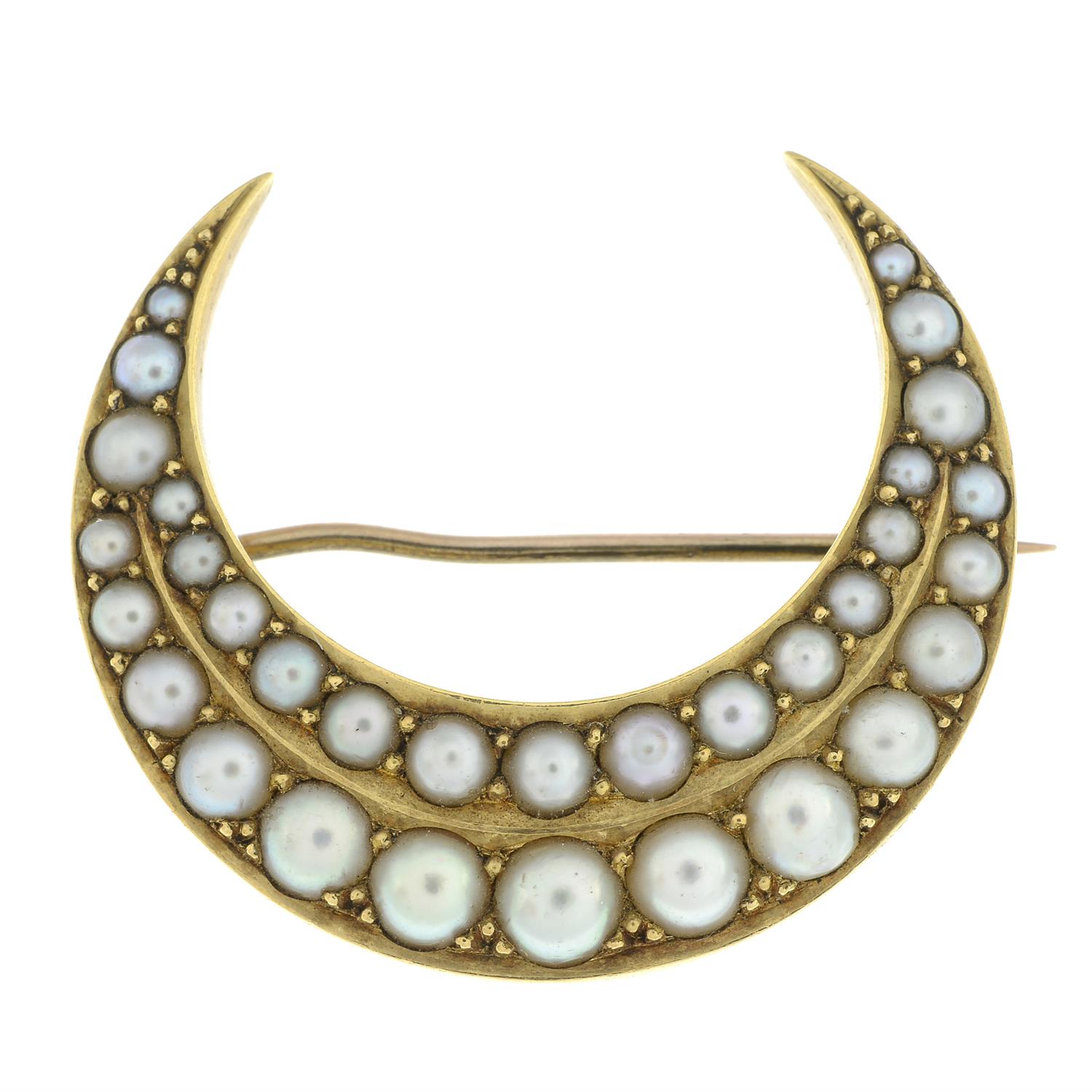 Victorian gold split pearl crescent brooch - Image 2 of 4