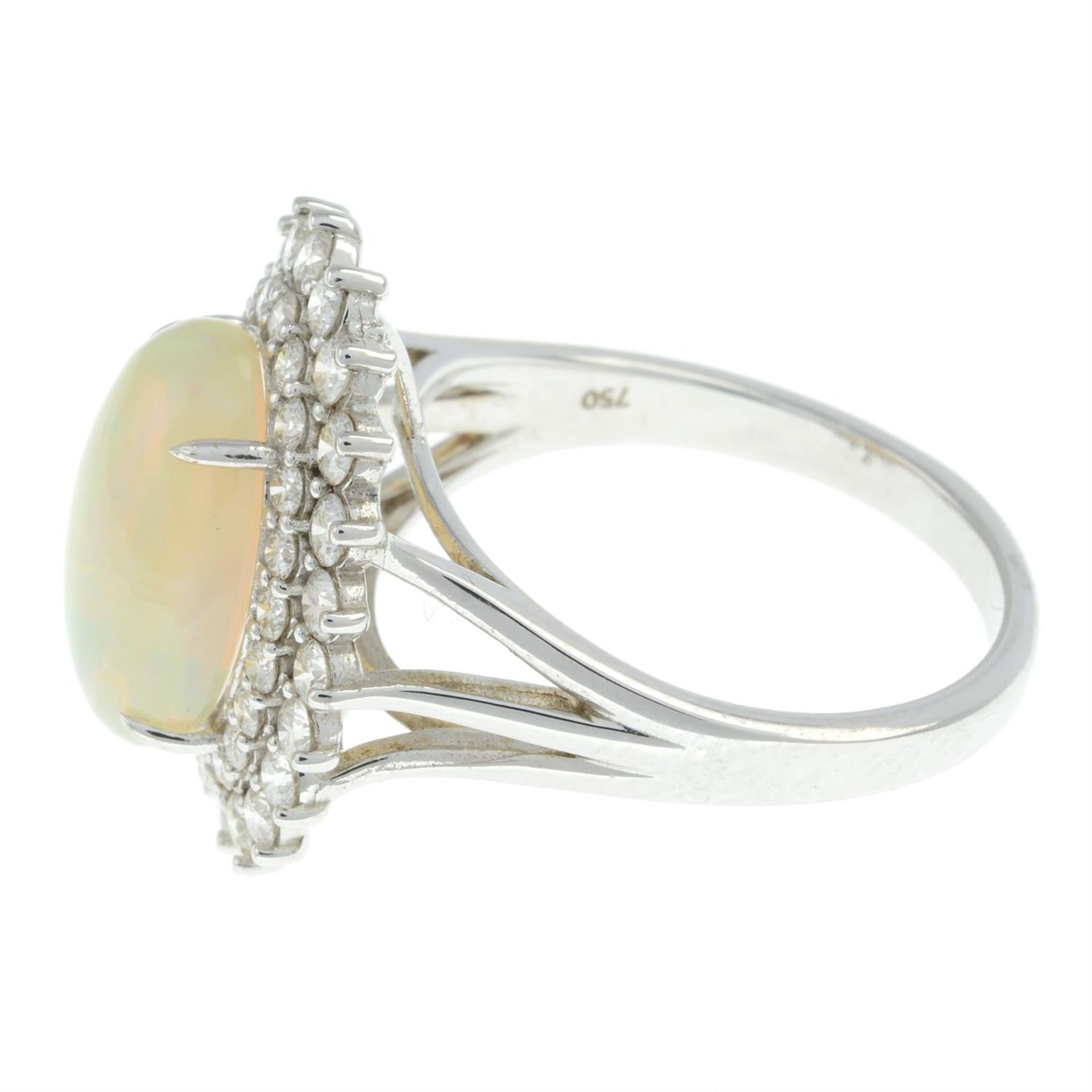 Opal and diamond ring - Image 4 of 5