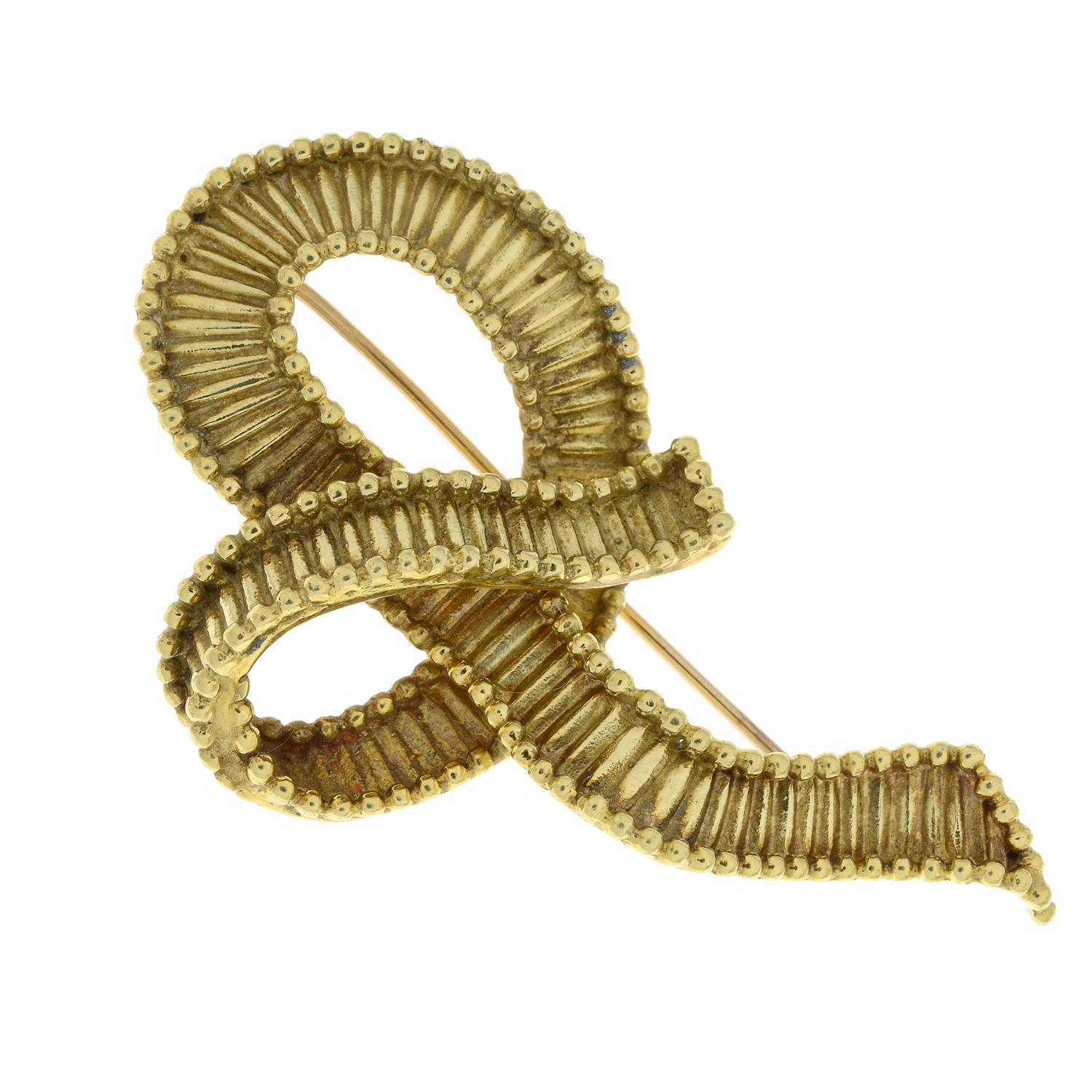 Mid 20th century 18ct gold brooch, by Cartier - Image 2 of 5